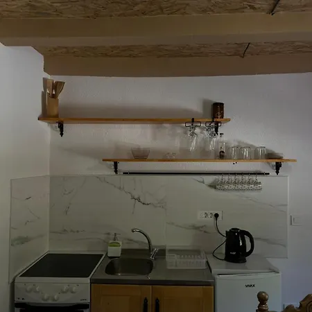 Etnohouse Kanjina Appartement *